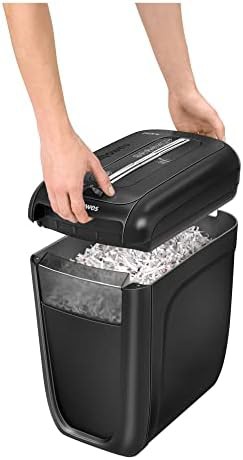 Continuous run cross cut credit card shredder — photo 5